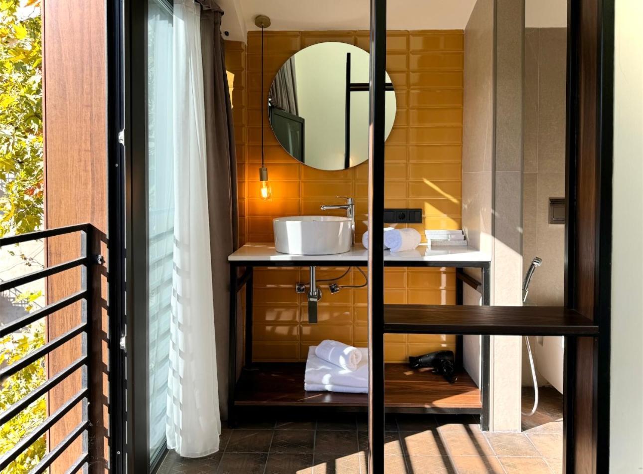 Tbilisi Edition - Design Hotel & Private Spa Dış mekan fotoğraf